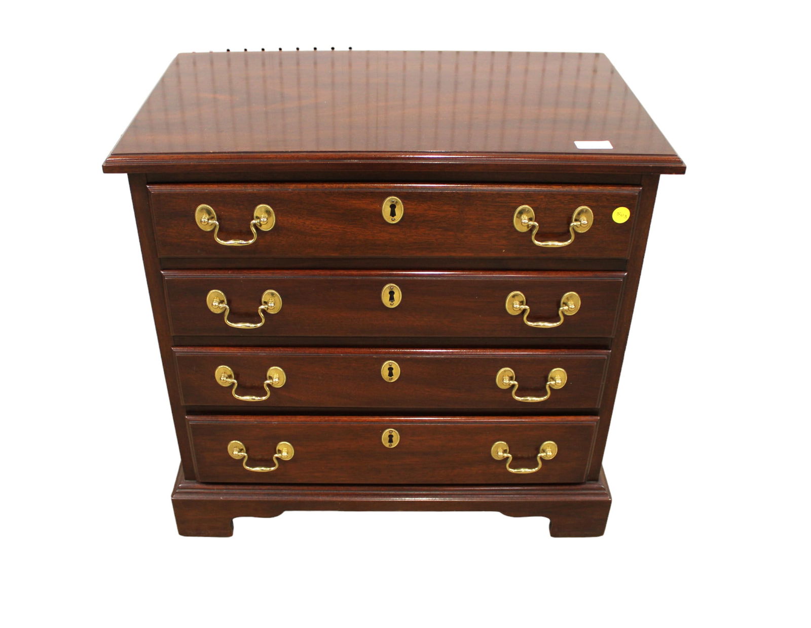 Henkel Harris Mahogany Night Stand (1 of 6)