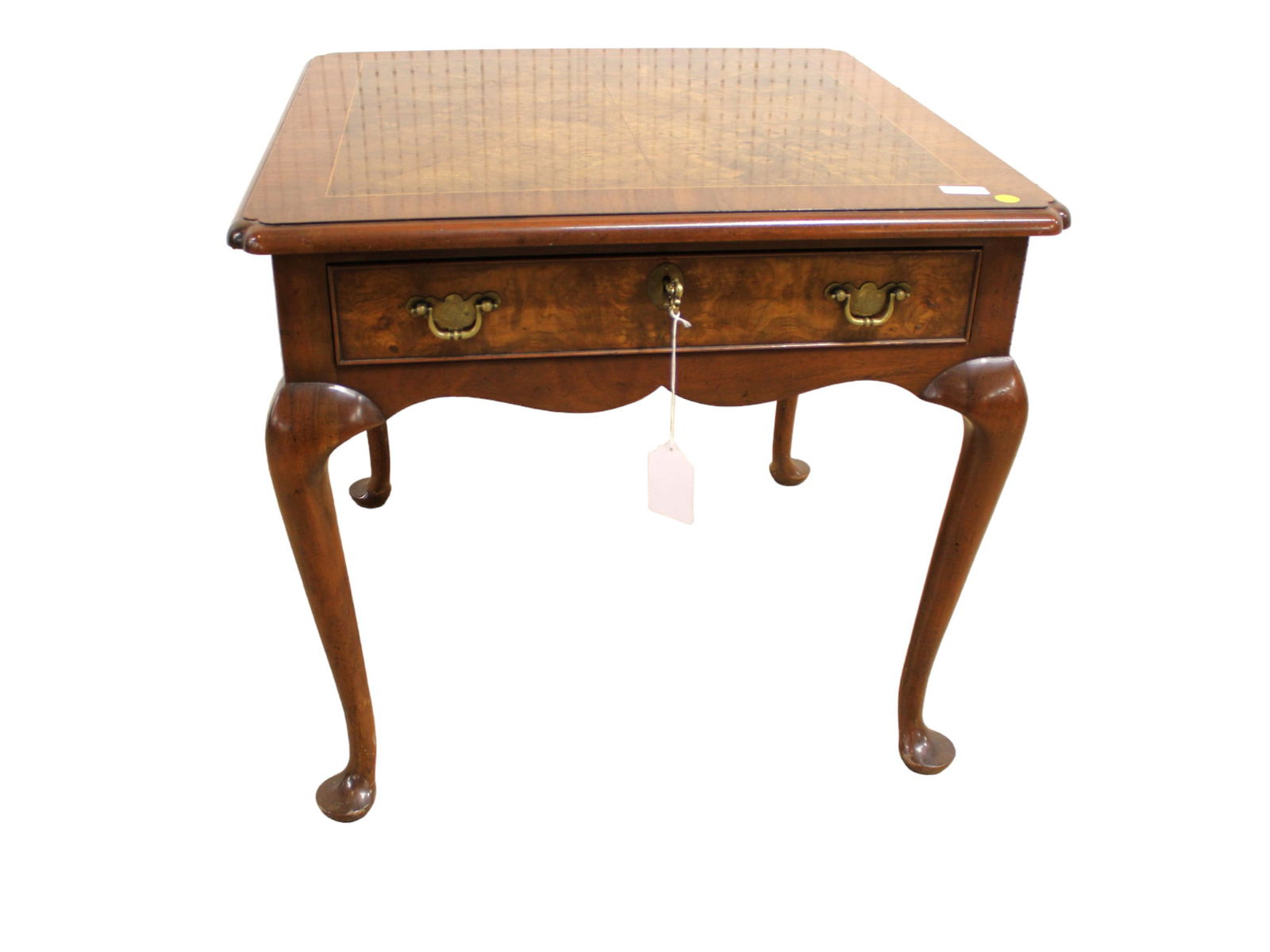 Vintage Kittinger Queen Anne Lamp Table with Key (1 of 5)