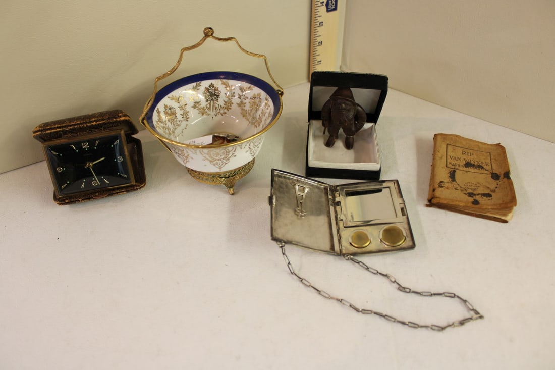 6pc lot: silverplate coin cigarette holder, French footed handled bowl, travel clock, & misc. (1 of 3)