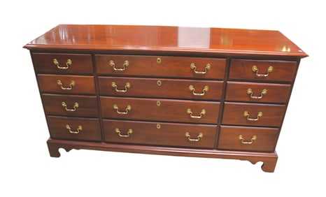 Nice Link Taylor Heirloom 12 drawer low chest, solid mahogany