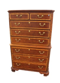 Beautiful Thomasville 8 drawer high chest, burl mahogany and banded