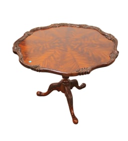 Beautiful Maitland Smith  center table, carved scallop top, burl mahogany