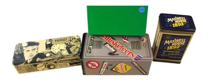 3 collector tins with baseball cards