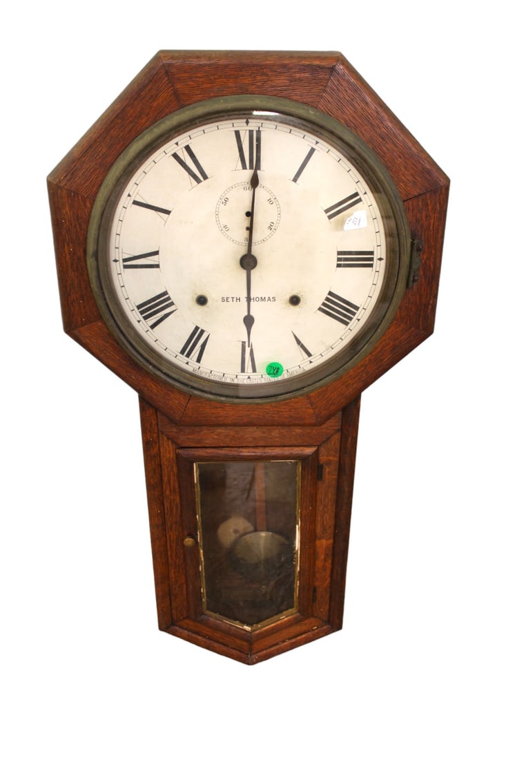 Antique Seth Thomas oak case regulator clock (1 of 4)