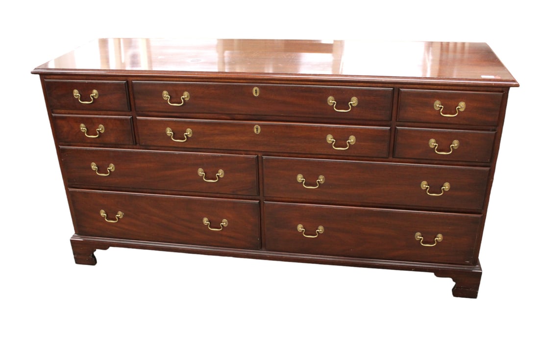 Henkel Harris solid mahogany 10 drawer low chest (1 of 7)