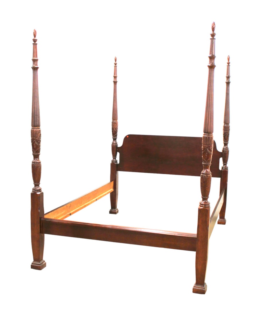 Mahogany 4 poster carved queen size bed with rails (1 of 5)