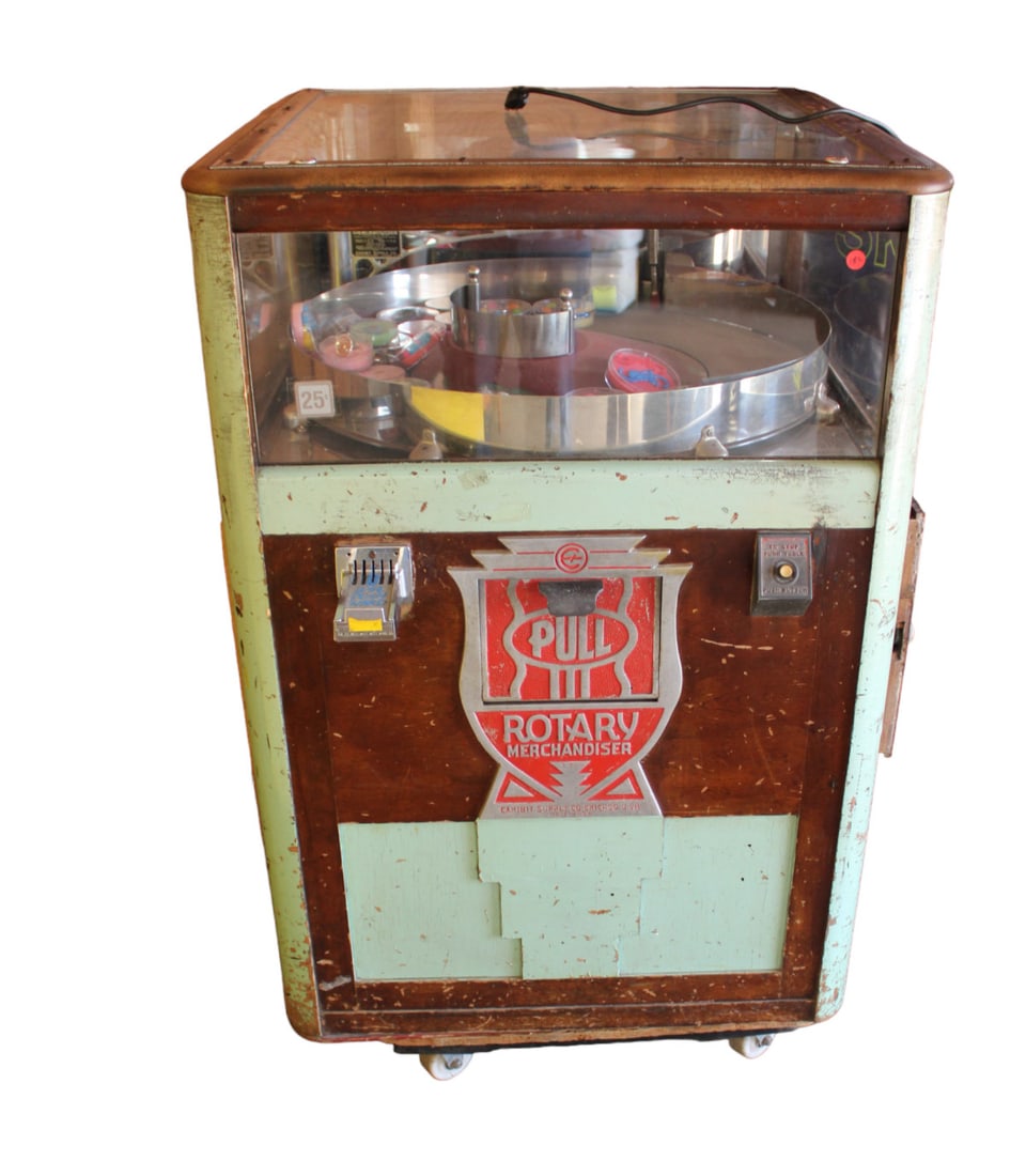 Antique Rotary Merchandiser Arcade Game  - working (1 of 12)