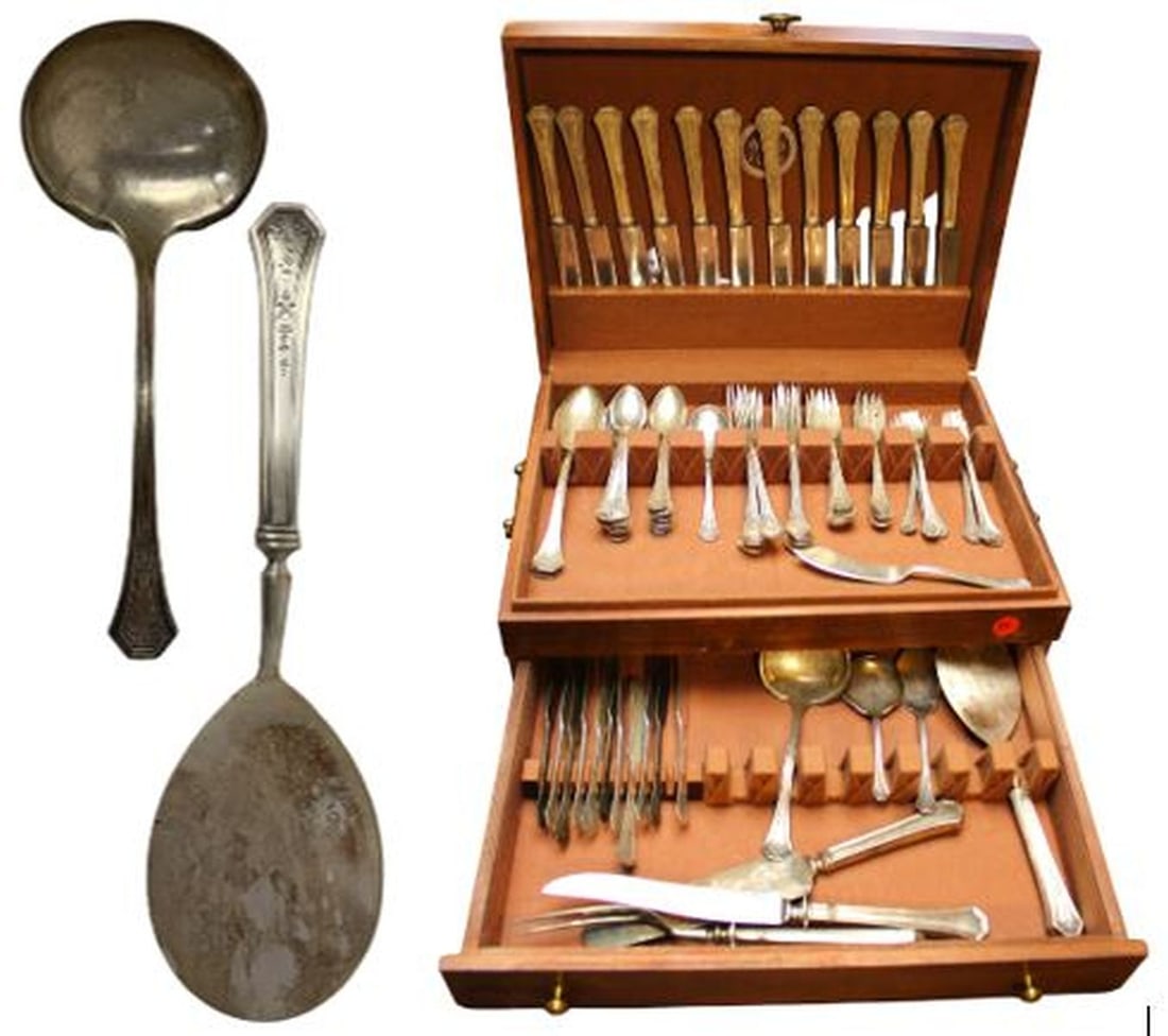 88 piece Reed and Barton sterling silver flatware set in the Dorothy Quincy pattern (1 of 5)