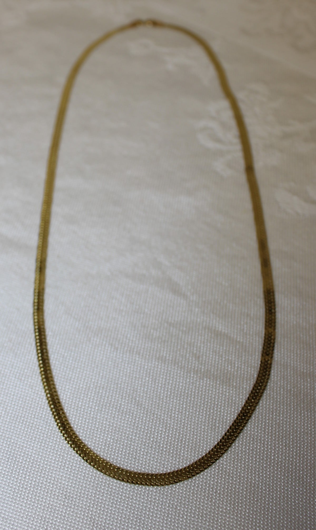 14kt yellow gold Italian flat fancy scroll 18" necklace: 14kt yellow gold Italian flat fancy scroll 18" necklace