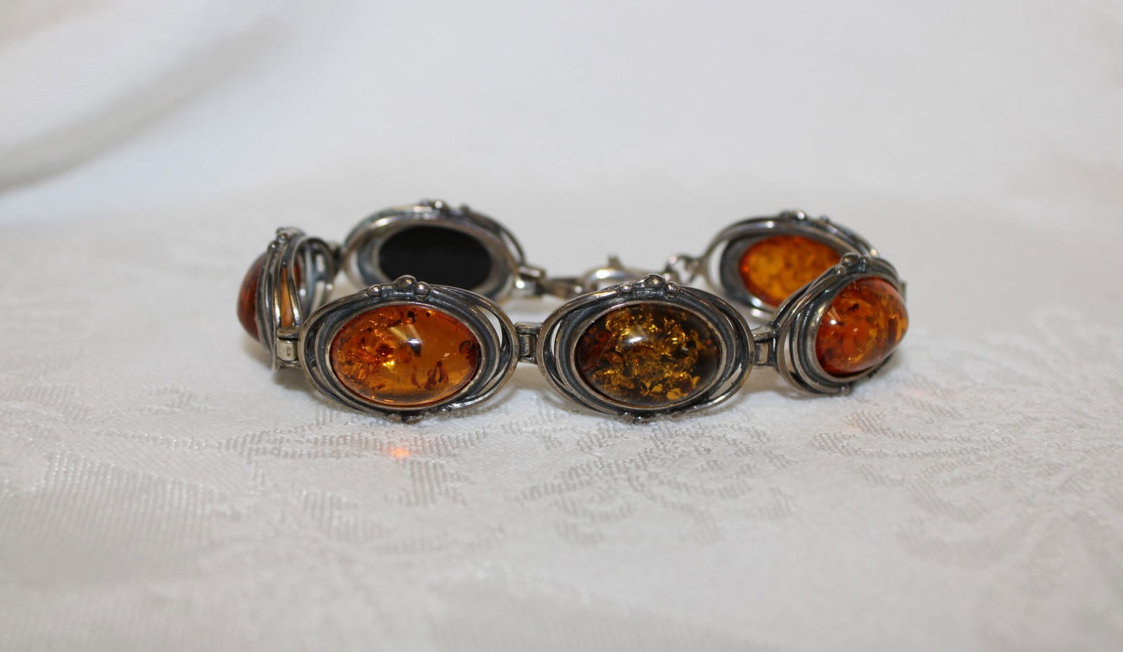 Vintage sterling silver amber bracelet 7" (1 of 3)