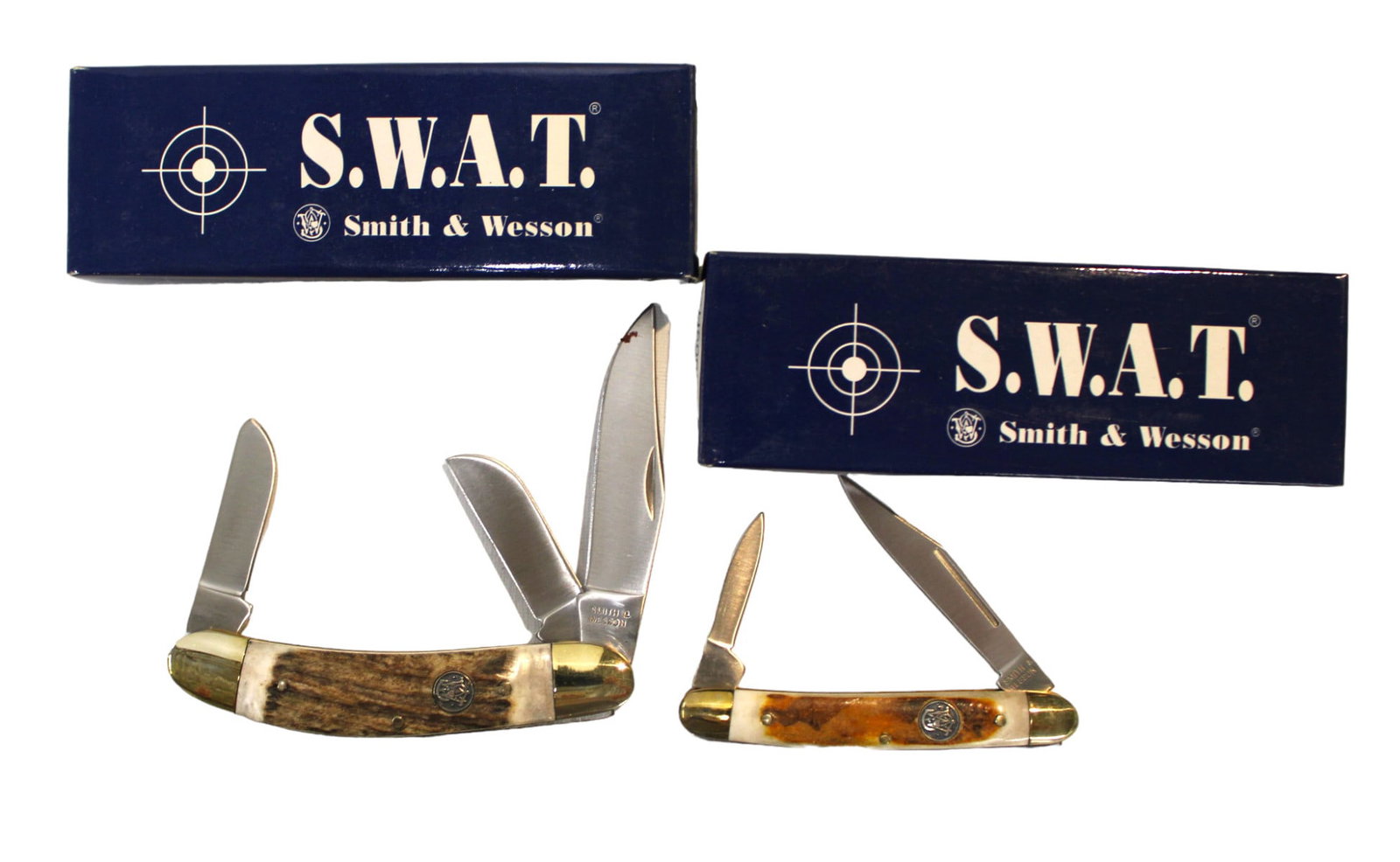 2 Smith & Wesson Bullseye Stag Horn Sow Beuy CH506ST, Bullseye Stag Pen penknife CH505ST: 2 Smith & Wesson Bullseye Stag Horn Sow Beuy CH506ST, Bullseye Stag Pen penknife CH505ST in boxes