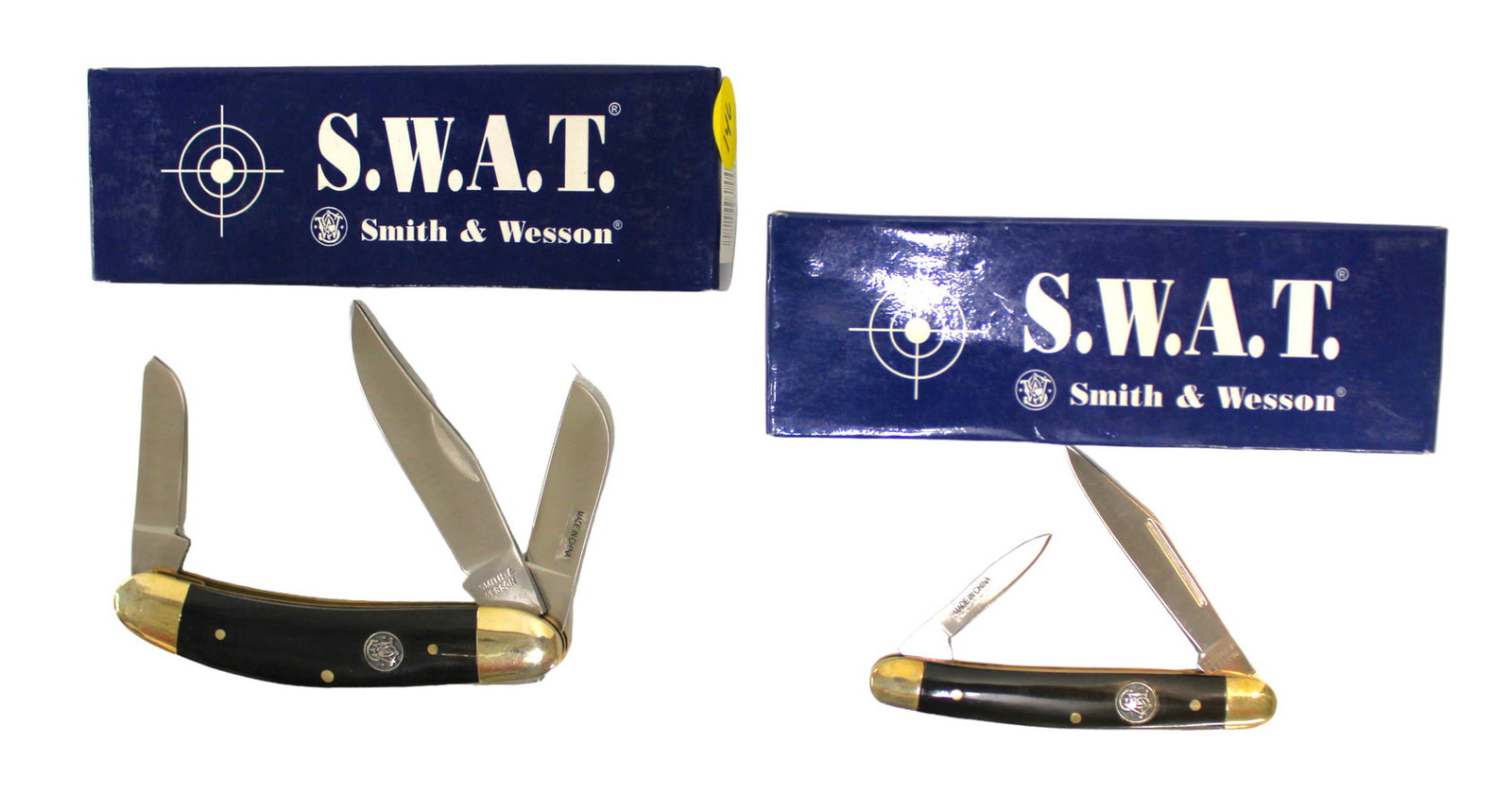 (2) Smith & Wesson Bullseye Buffalo horn penknife CH505Bh & Sow Beuy CH506Bh: 2 Smith & Wesson Bullseye Buffalo horn pen penknife, CH505Bh, Bullseye Buffalo Horn Sow Beuy CH506Bh in boxes