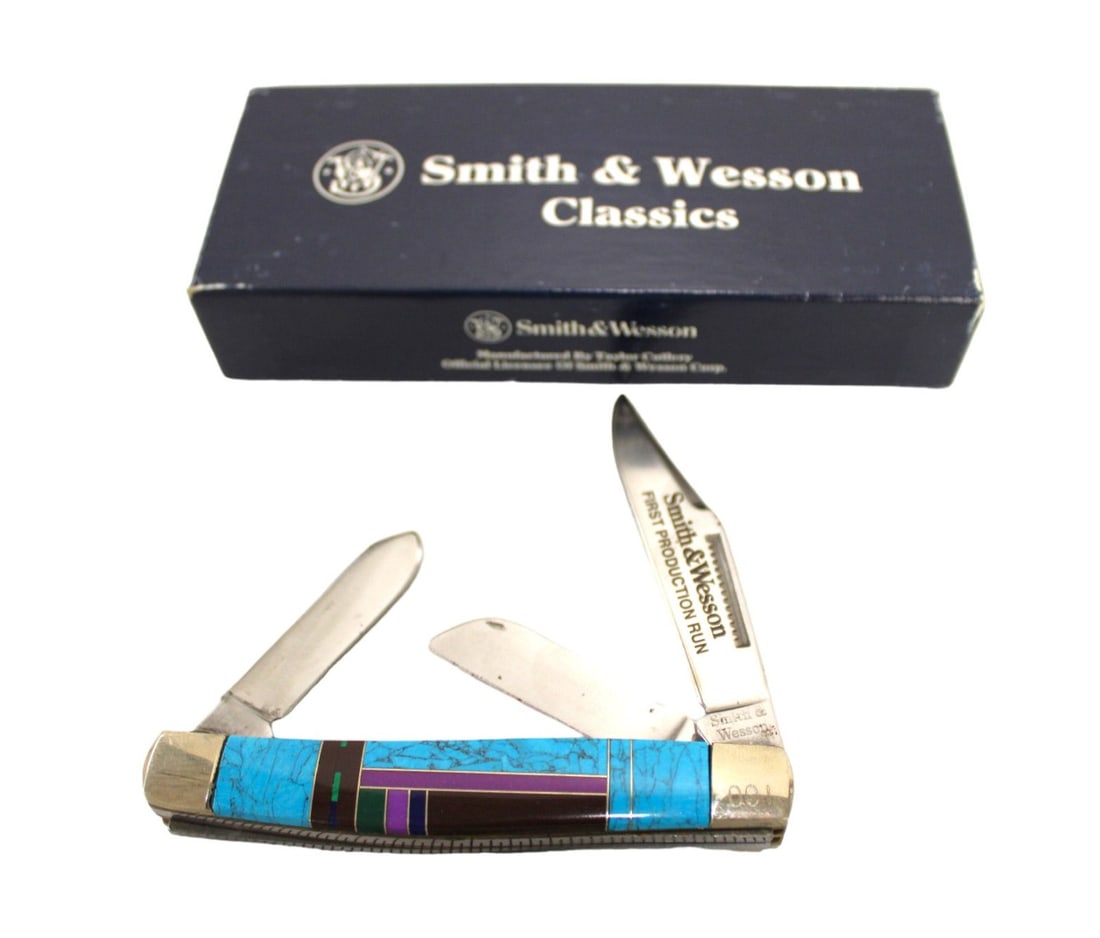 Smith & Wesson Stockman 1st Production Run 001 penknife SW705 in original box (1 of 2)