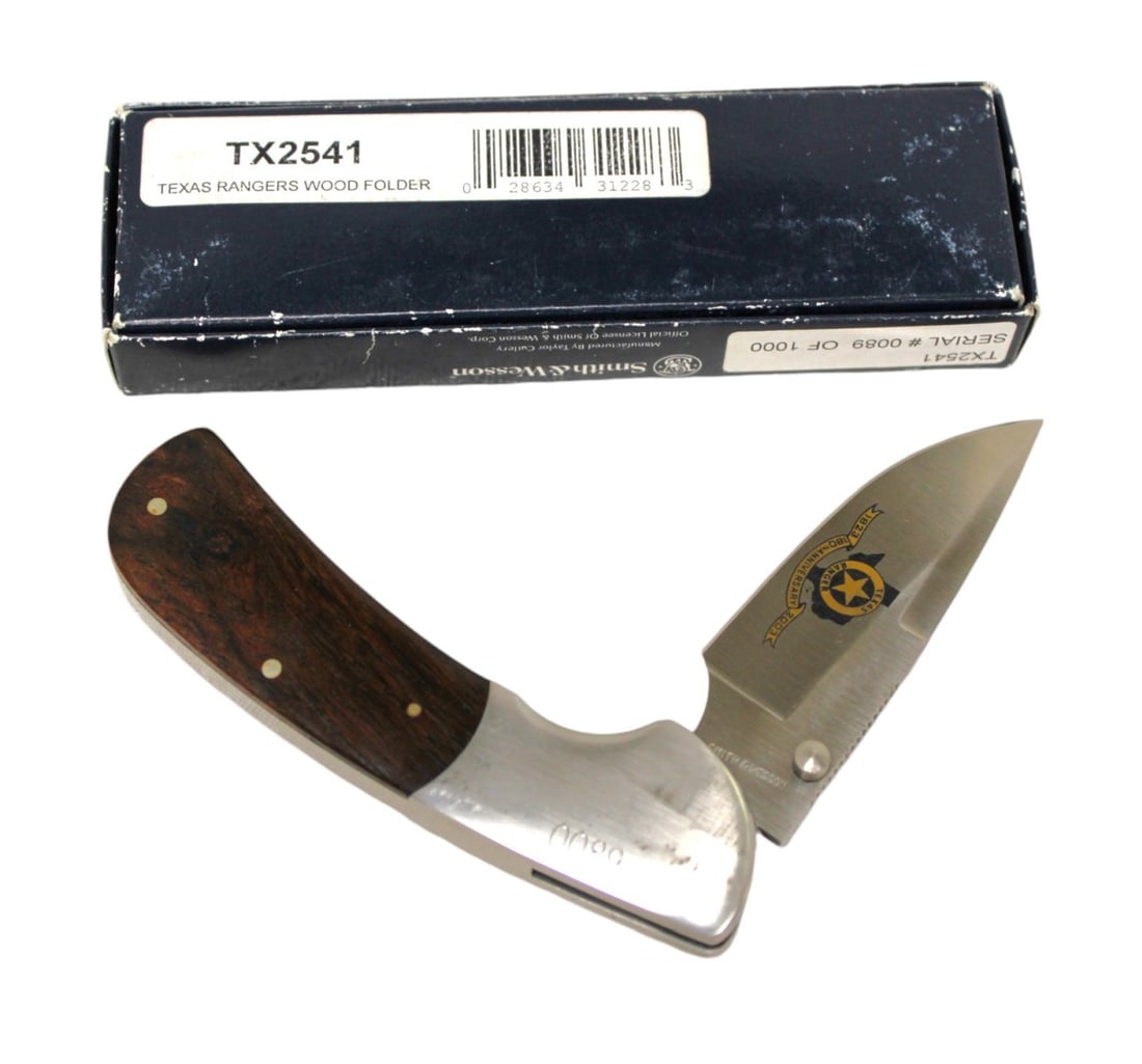 Smith & Wesson Knife TX2541 Serial 0089 of 1000 (1 of 3)