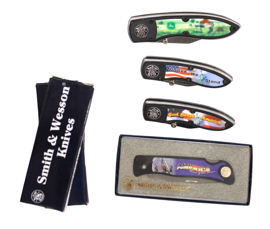 4 Smith & Wesson Knives, America Home of the Blessed, CH3GBA, CH3UWS, CH400JDTW (1 of 3)