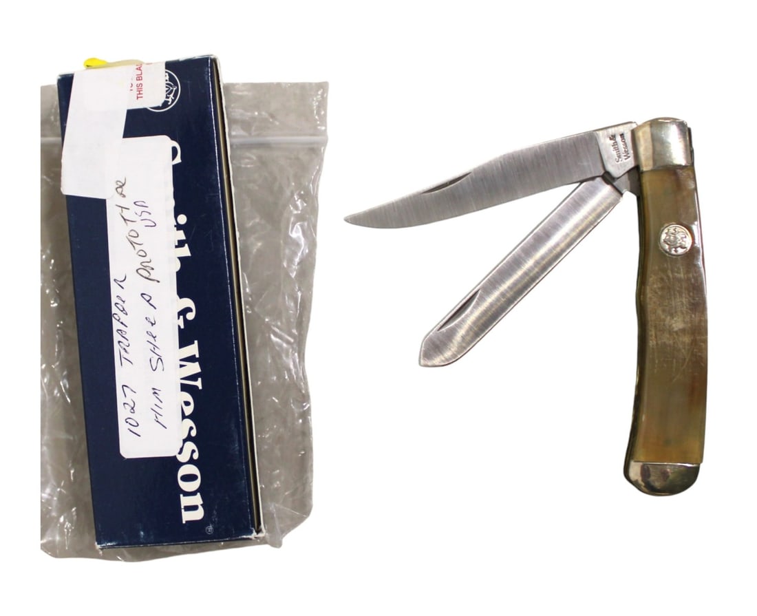 Smith & Wesson Prototype 1027 Him Sheep Trapper Knife USA (1 of 2)