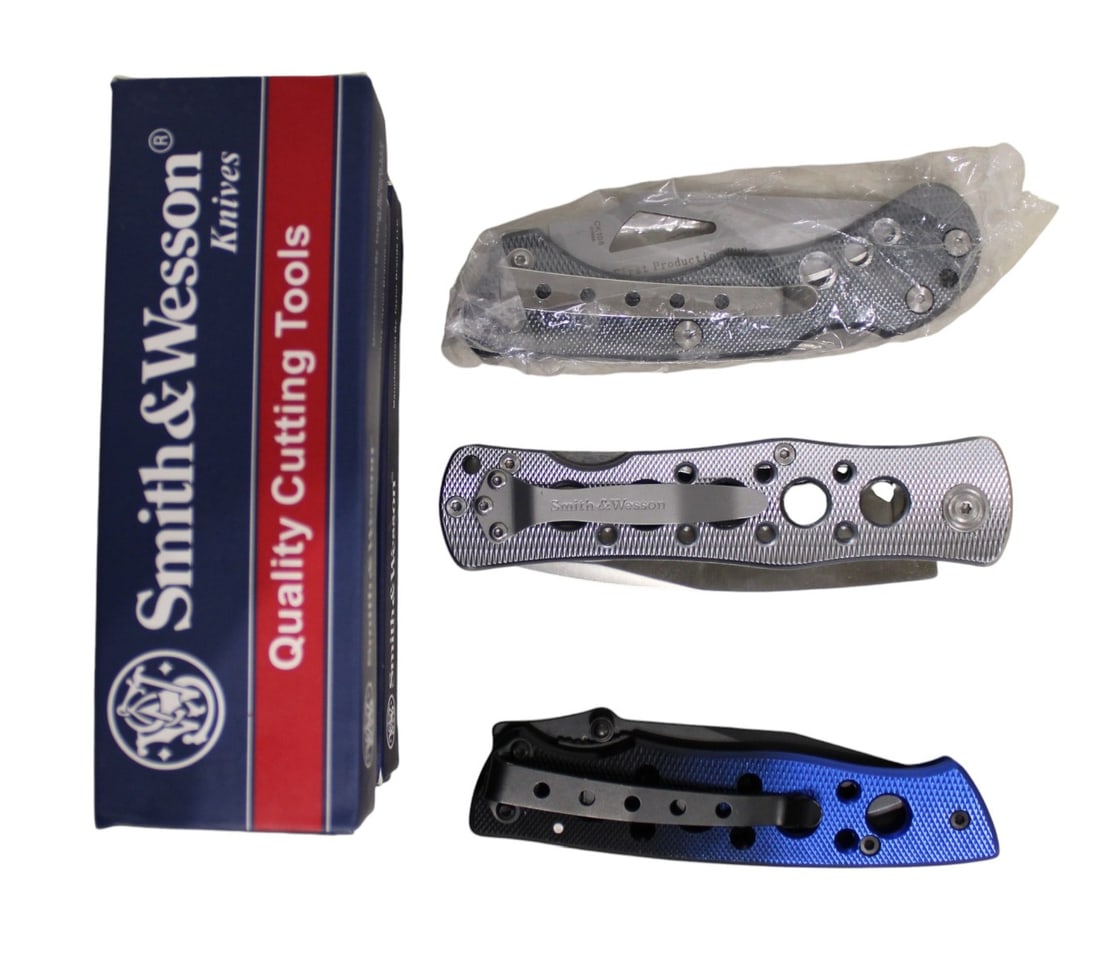 3 Smith & Wesson Knives, CK11S, CK108, CK6AEU (1 of 3)