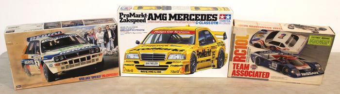 3 models in boxes: Repsol Lancia Super Delta 1993 acropolis Rally CR116, Basic Graphite Kit,