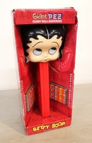Betty Boop giant Pez Candy Roll Dispenser in original unopened box made in the USA