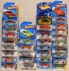 30 Hot Wheels mixed series cars in unopened original packages