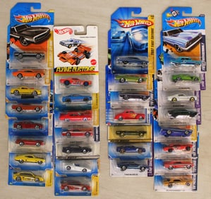 30 Hot Wheels mixed series cars in unopened original packages