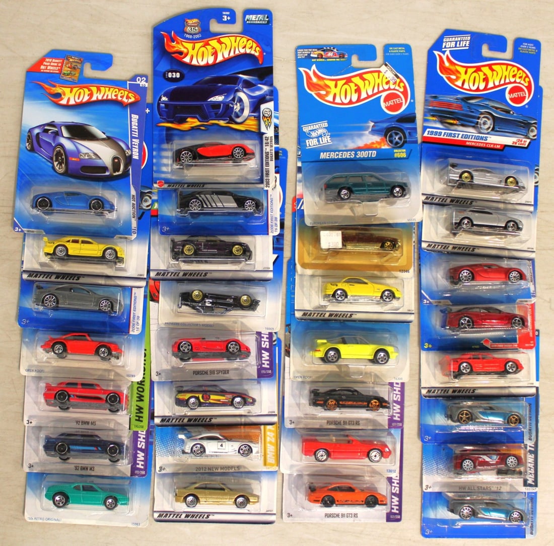 30 Hot Wheels mixed series cars in unopened original packages (1 of 1)