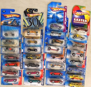 30 Hot Wheels mixed series cars in unopened original packages