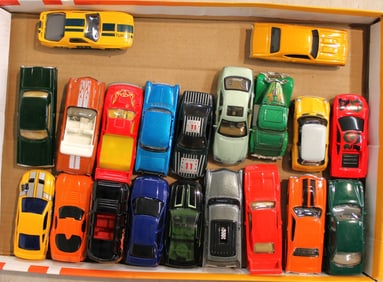 20 loose Hot Wheels and others