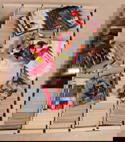 Large lot of race car driver trading cards