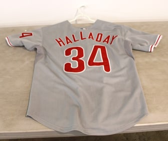 Phillies Halladay #34 Jersey Size 48 by Authentic Collection Performance Apparel Majestic