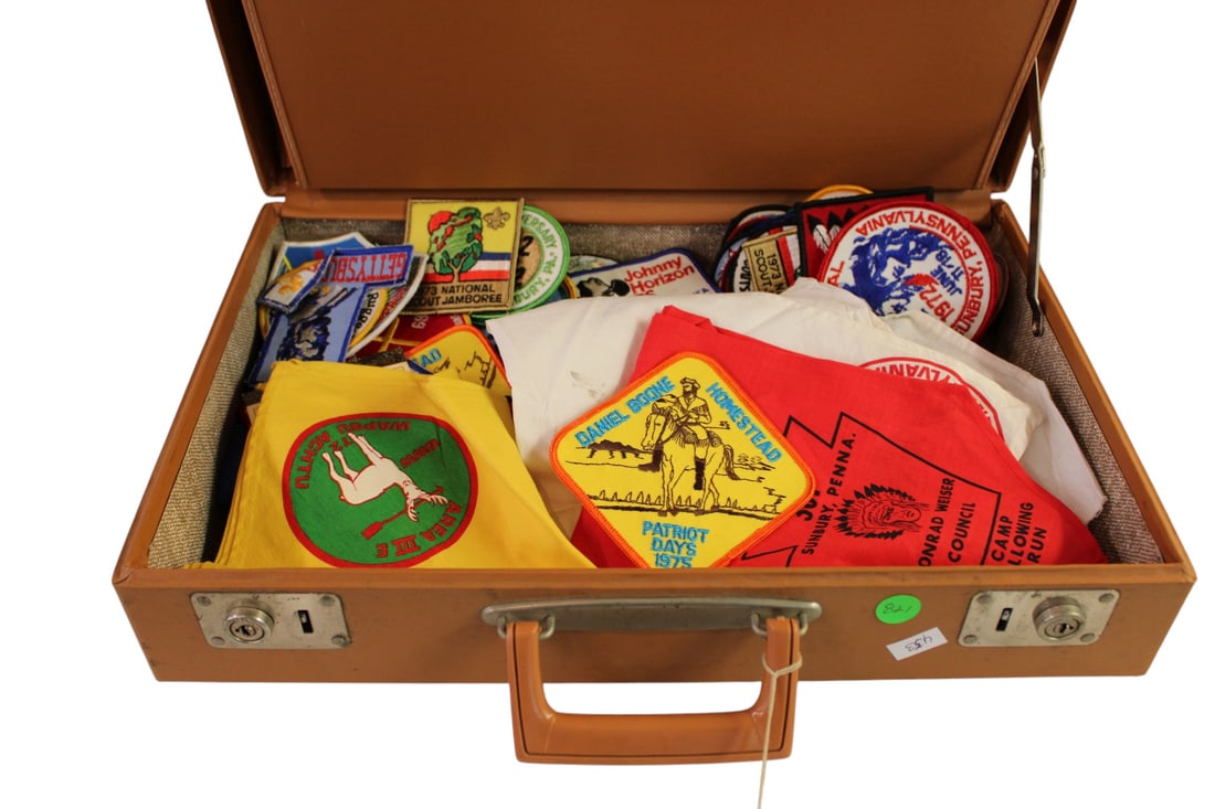 Vintage briefcase filled assort. Boys Scout memorabilia: Vintage briefcase full of Boys Scout memorabilia, patches and other. 13"h x 18"l x 4.5"d