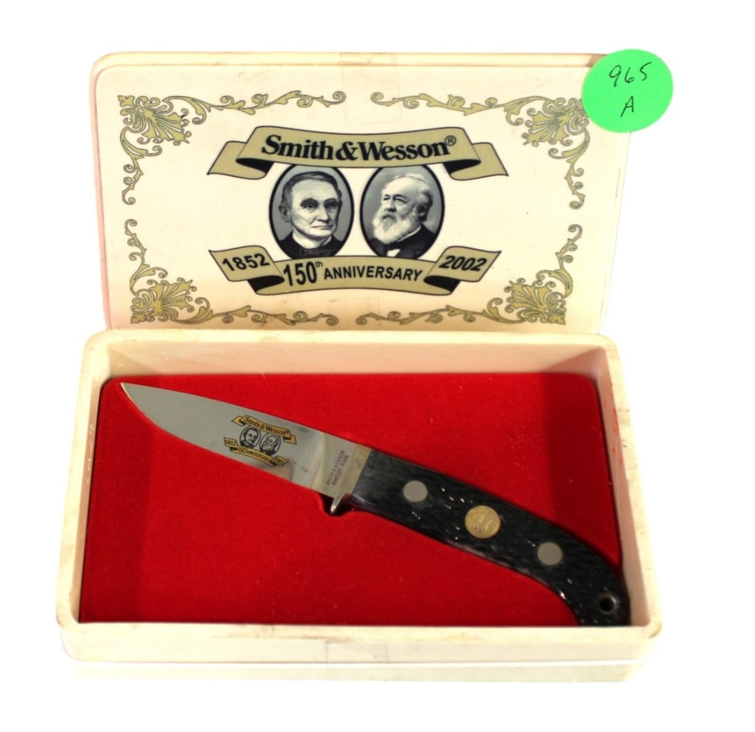 New S&W 150th Anniv. K264/1000 gift set: New Smith and Wesson 150th Anniversary Knife in collector box gift set, Limited Edition 264/1000