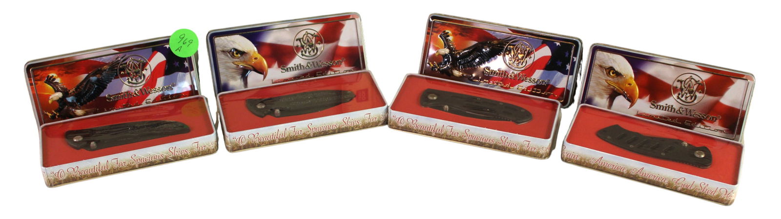 4 New S&W limited ed. collector gift eagle tins w/knives, factory sealed: 4 New Smith and Wesson limited edition collector gift eagle tins with knives, 2 cutting horse, 2 home land security tonto blade - factory sealed