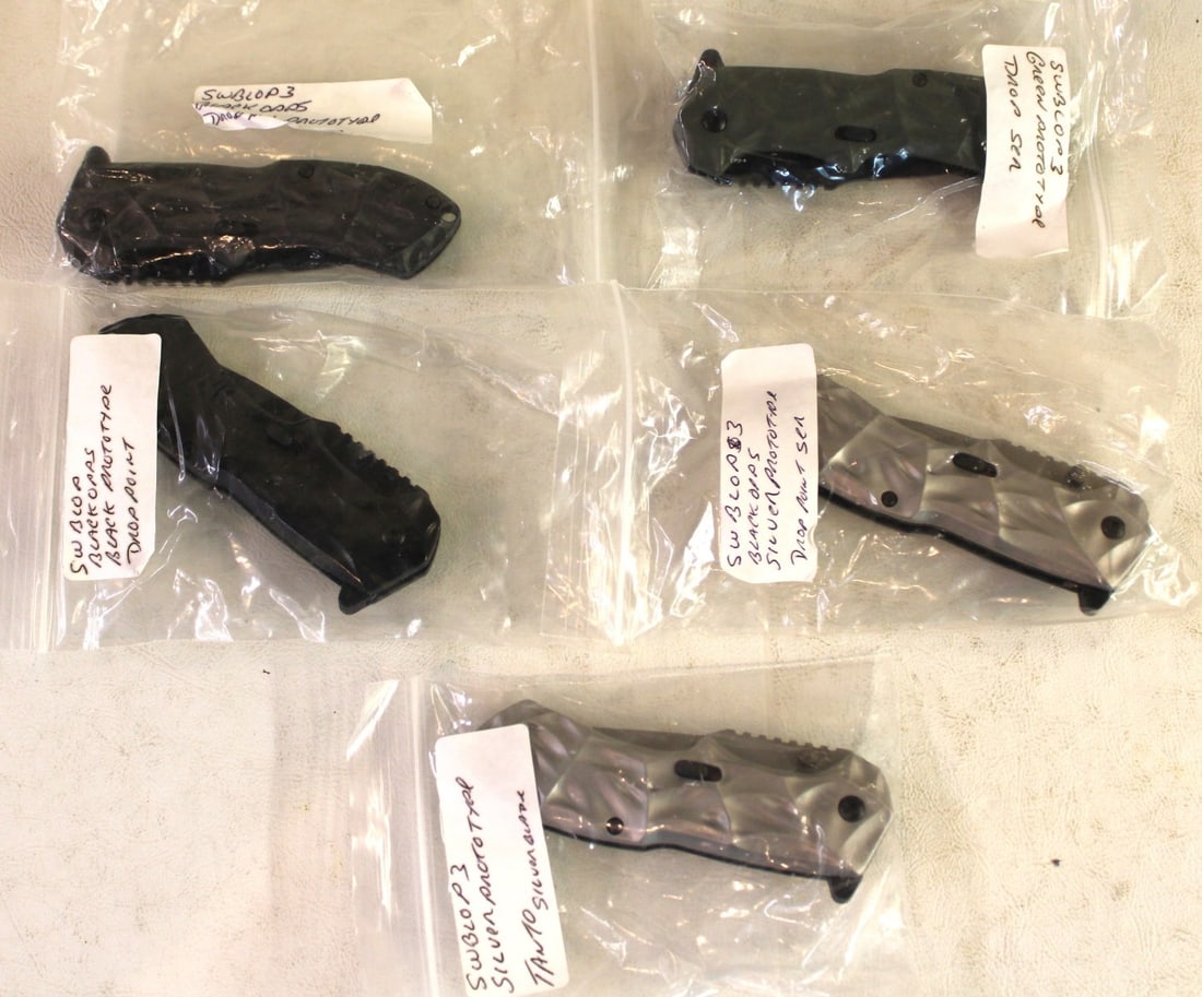 5 S&W Prototype Knives: 5 Smith and Wesson Prototype Knives