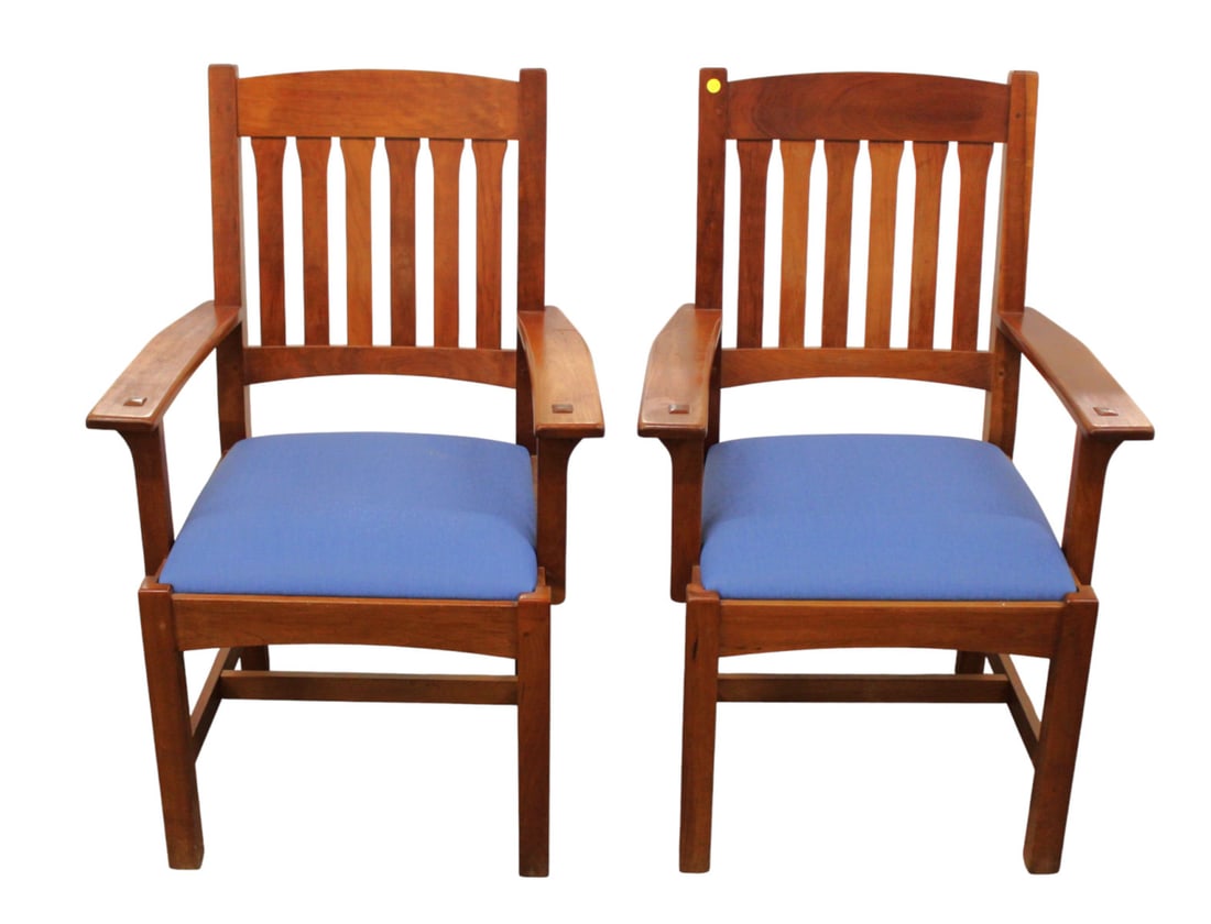 Stickley pair mission arts & crafts cherry arm chairs (1 of 7)