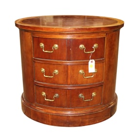 Quality burl mahogany and banded oval 3 drawer accent table