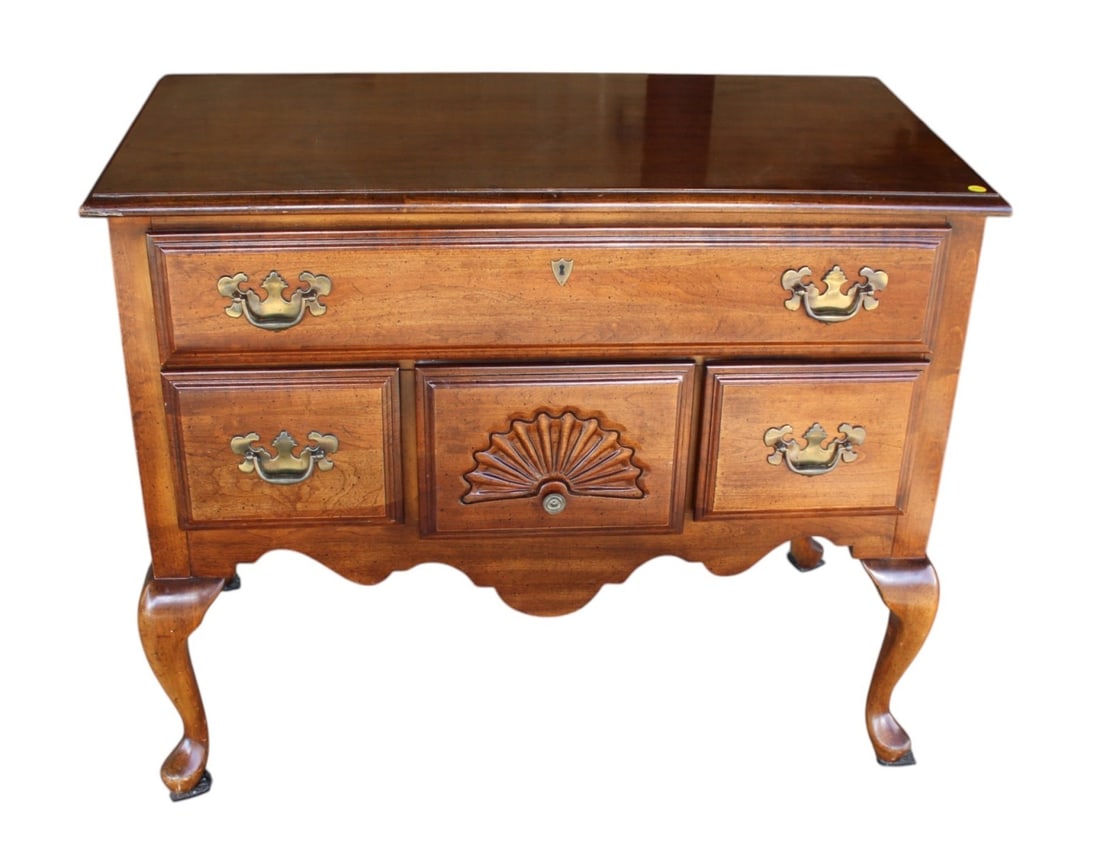 Vintage American Drew queen anne walnut finish low boy (1 of 7)