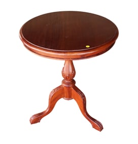 24" round solid mahogany accent table with carved base