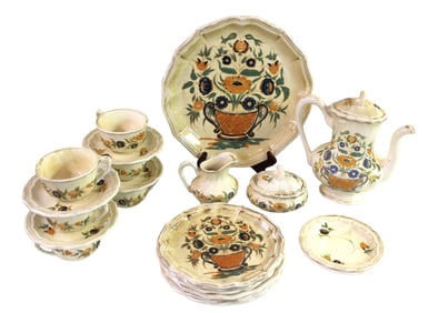 24 pieces of Salins French Clerissy luncheon set. No issues seen.