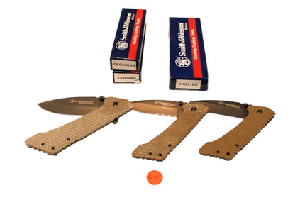 3 Smith & Wesson extreme ops knives ckg21br ckg20br ckg20brs