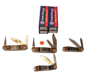 4 Smith & Wesson etched pocket knives: CH297S Shriner, Texas Star CH297, Barrel Rider CH295, Deer