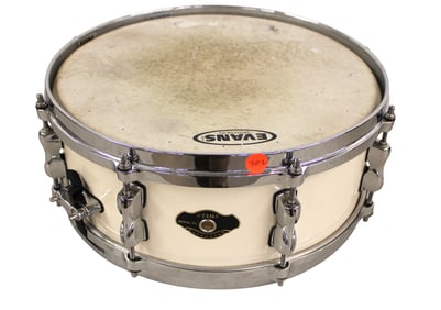 Tama superstar double head drum #012347. 15x6.5