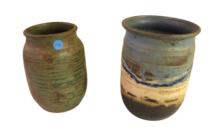 2 decorative clay crocks 8"h x 6", 7"h x 5"