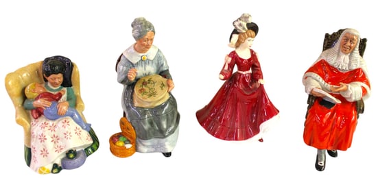 4 Royal Doulton figures good condition