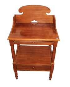 Lexington Betsy Cameron New England  solid cherry accent table
