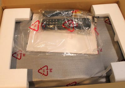 New in Box Daewoo DVD-5700 DVD/VCD/S-VCD/Audio CD/MP3 Player