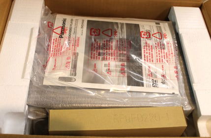 New in Box Panasonic DVD-RA60U-K DVD Audio/Video Player MP3 Playback