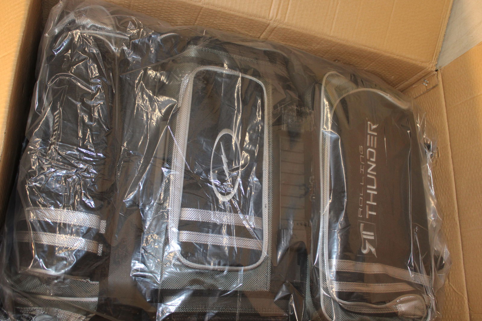 New Storm Long Beach nine (9)  ball rolling thunder bowling bag (1 of 3)