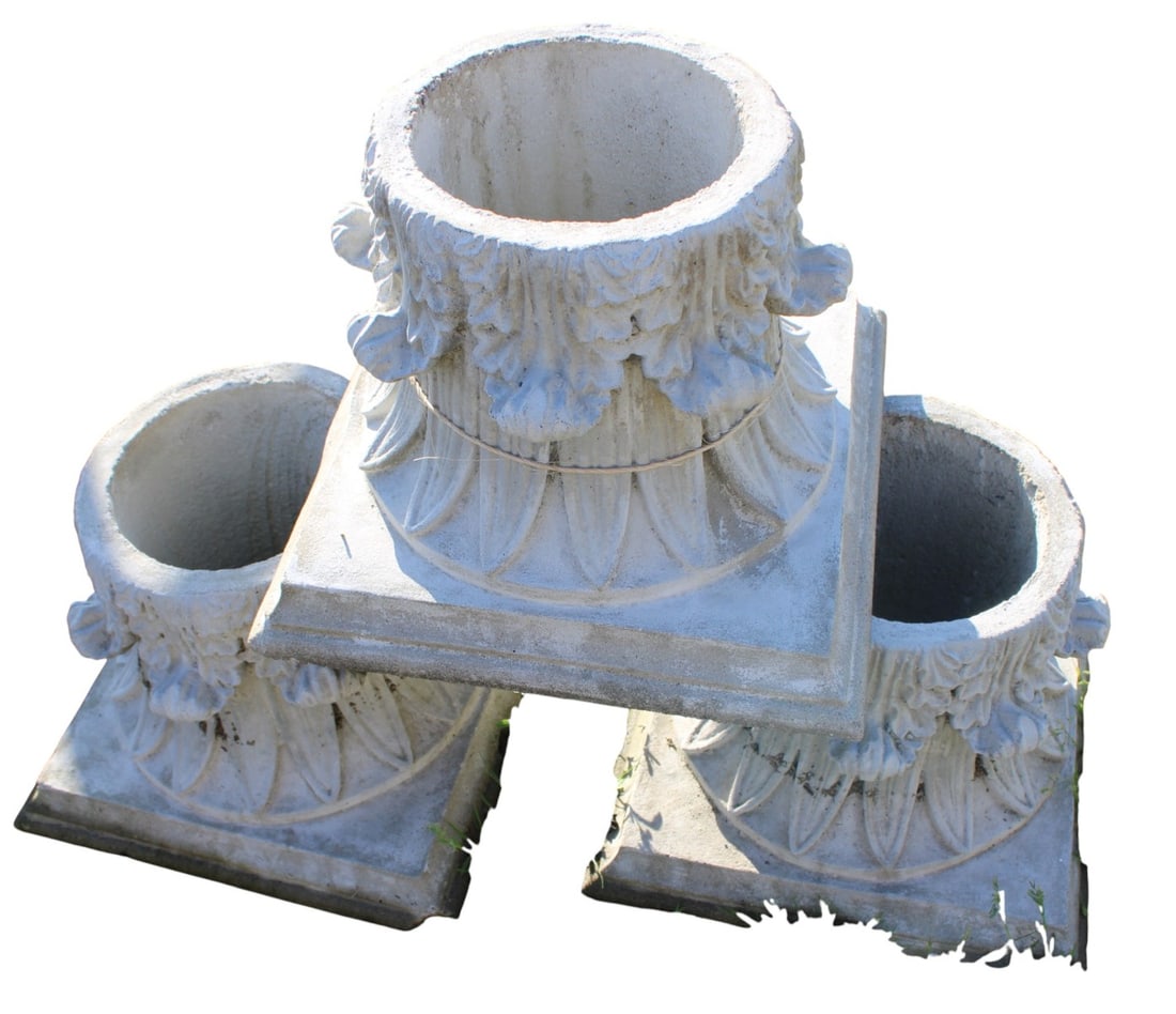 Vintage 3 cast stone corinthian columns (1 of 4)