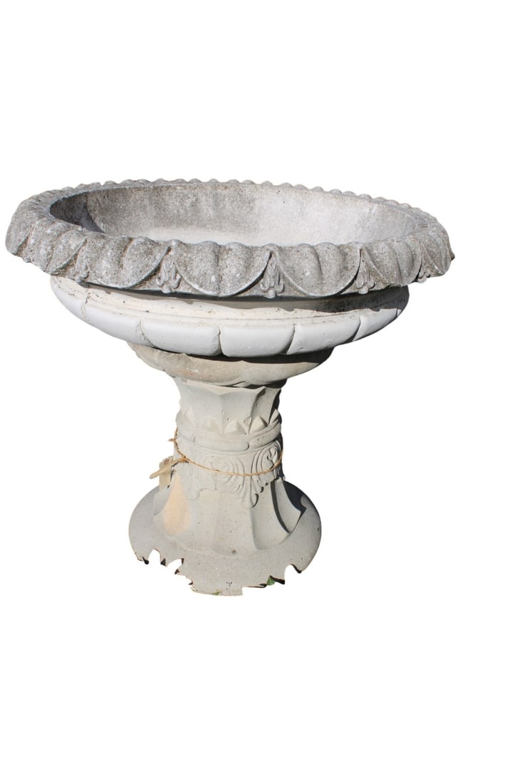 Vintage cast stone 2 part garden bird bath (1 of 4)
